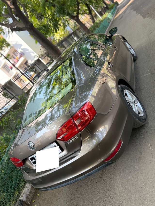 Volkswagen Jetta 2.0L TDI Comfortline Second-hand 2012 Volkswagen Jetta 2.0L TDI Comfortline for sale in Sirsa-4