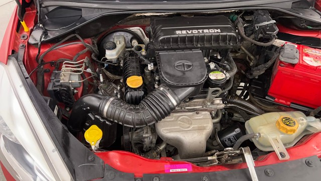 Second-hand 2016 Tata Tiago 1.2 Revotron XZ for sale in Pune-32