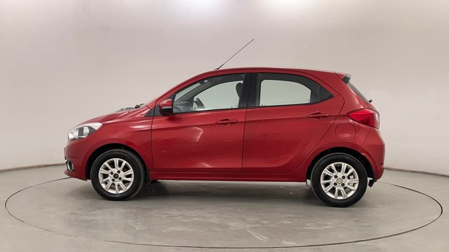 Second-hand 2016 Tata Tiago 1.2 Revotron XZ for sale in Pune-6
