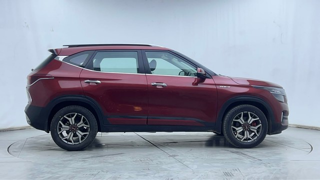 Second-hand 2020 Kia Seltos GTX Plus DCT for sale in Hyderabad-2
