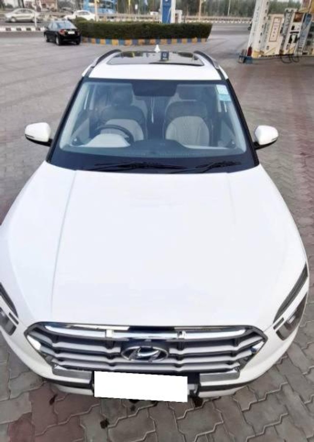 Second-hand 2023 Hyundai Creta SX for sale in Kharar-5