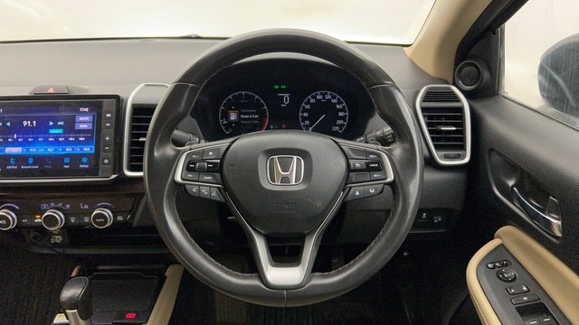 Second-hand 2023 Honda City ZX CVT for sale in Thane-36