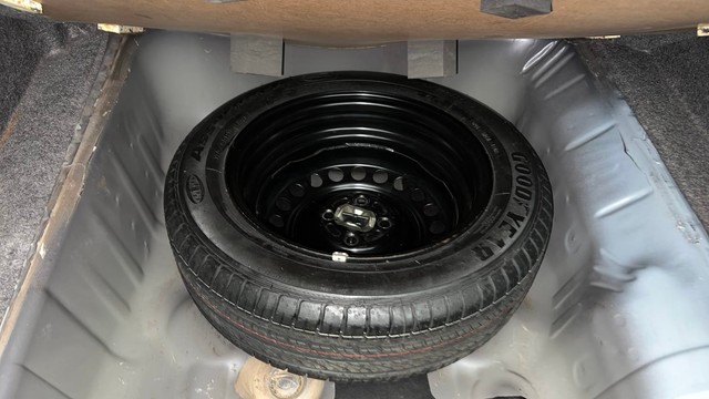 Second-hand 2023 Honda City ZX CVT for sale in Thane-21