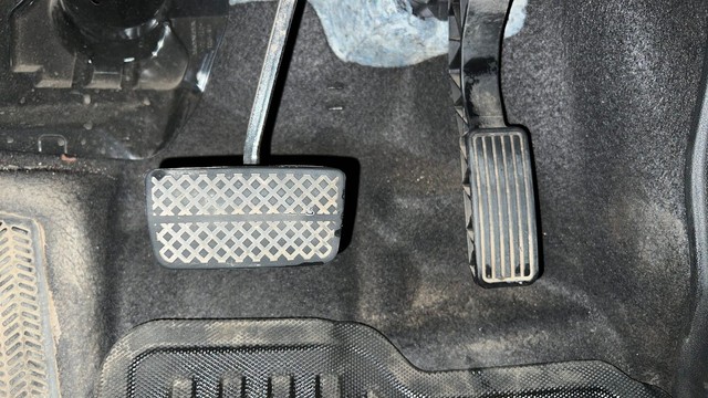 Second-hand 2023 Honda City ZX CVT for sale in Thane-14