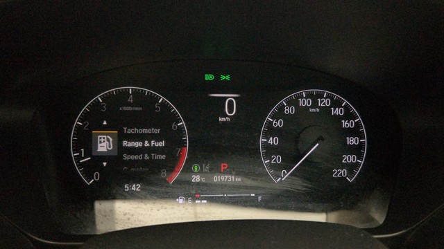 Second-hand 2023 Honda City ZX CVT for sale in Thane-13