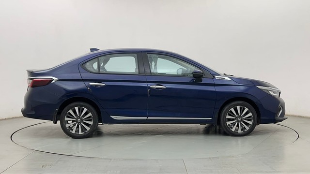 Second-hand 2023 Honda City ZX CVT for sale in Thane-2
