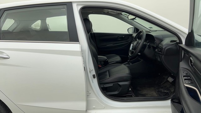 Second-hand 2022 Hyundai i20 Asta Turbo DCT for sale in Ahmedabad-15