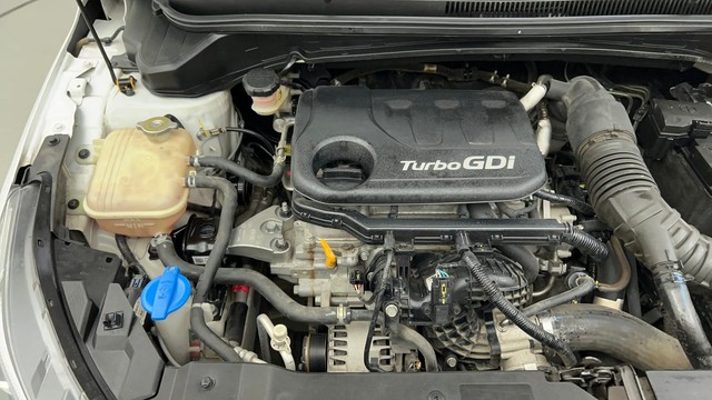 Second-hand 2022 Hyundai i20 Asta Turbo DCT for sale in Ahmedabad-28