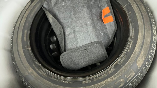 Second-hand 2022 Hyundai i20 Asta Turbo DCT for sale in Ahmedabad-21