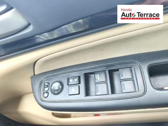 Second-hand 2019 Honda Amaze VX CVT Petrol BSIV for sale in Tiruchirappalli-12