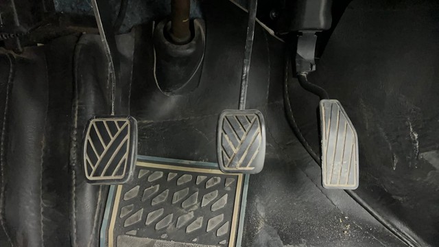 Second-hand 2022 Maruti Suzuki Wagon R ZXI 1.2 for sale in Ahmedabad-14