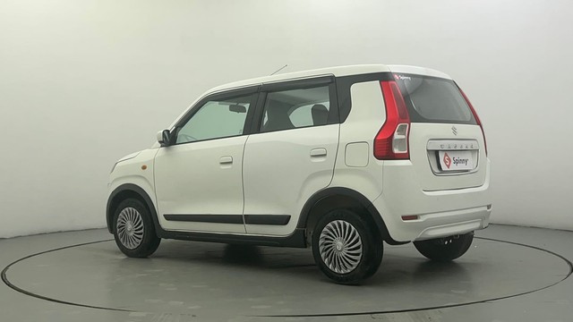 Second-hand 2022 Maruti Suzuki Wagon R ZXI 1.2 for sale in Ahmedabad-5