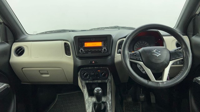 Second-hand 2022 Maruti Suzuki Wagon R ZXI 1.2 for sale in Ahmedabad-11