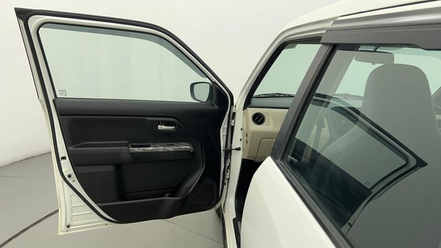 Second-hand 2022 Maruti Suzuki Wagon R ZXI 1.2 for sale in Ahmedabad-39