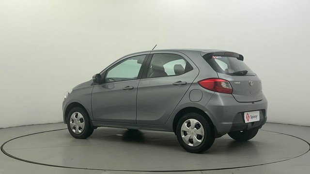 Second-hand 2018 Tata Tiago 1.2 Revotron XZ for sale in Ahmedabad-5