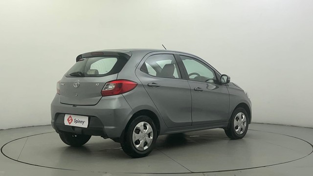 Second-hand 2018 Tata Tiago 1.2 Revotron XZ for sale in Ahmedabad-3