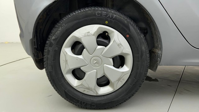 Second-hand 2018 Tata Tiago 1.2 Revotron XZ for sale in Ahmedabad-18