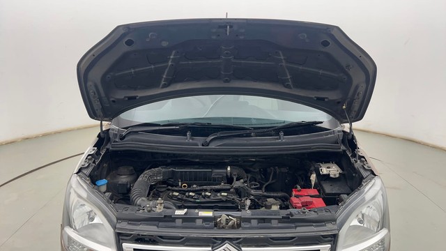 Second-hand 2019 Maruti Wagon R ZXI 1.2 for sale in Kolkata-8