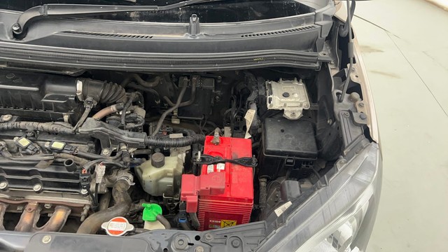 Second-hand 2019 Maruti Wagon R ZXI 1.2 for sale in Kolkata-37