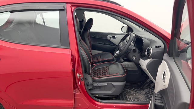 Second-hand 2024 Hyundai Grand i10 Nios Sportz for sale in Kolkata-15