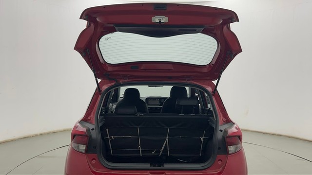 Second-hand 2024 Hyundai Grand i10 Nios Sportz for sale in Kolkata-9