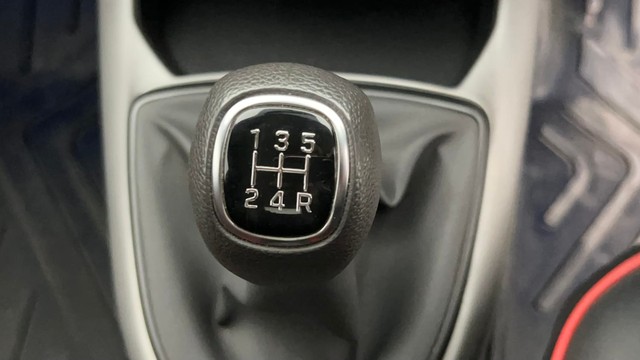 Second-hand 2024 Hyundai Grand i10 Nios Sportz for sale in Kolkata-12