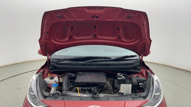 Second-hand 2024 Hyundai Grand i10 Nios Sportz for sale in Kolkata-8