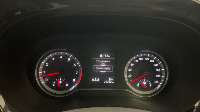 Second-hand 2024 Hyundai Grand i10 Nios Sportz for sale in Kolkata-13