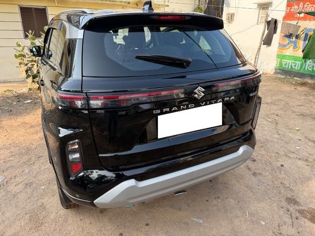 Second-hand 2024 Maruti Suzuki Grand Vitara Zeta for sale in Chattarpur-3