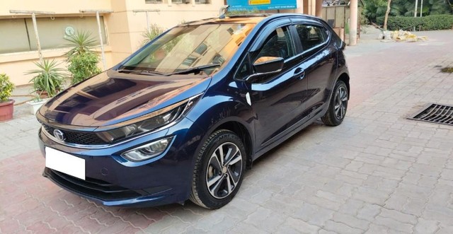 Tata Altroz XZ CNG Second-hand 2023 Tata Altroz XZ CNG for sale in New Delhi-3