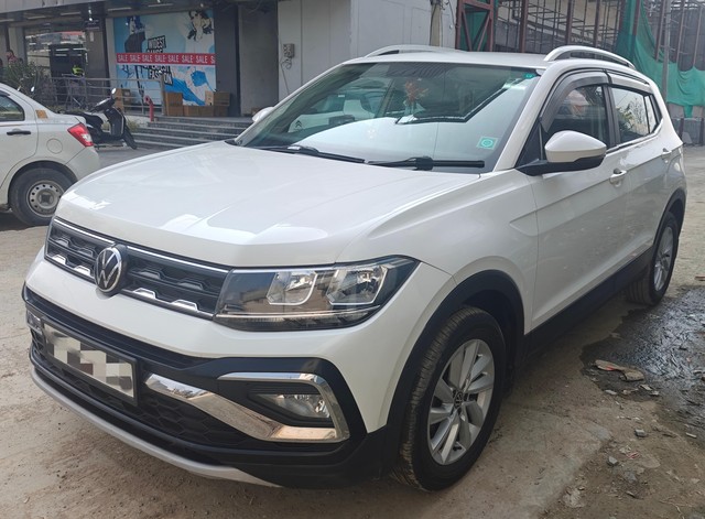 Second-hand 2022 Volkswagen Taigun 1.0 TSI Highline BSVI for sale in Dehradun-4