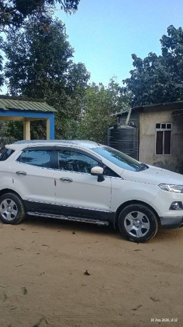 Second-hand 2017 Ford Ecosport 1.5 Ti VCT MT Trend BSIV for sale in Kamrup-1