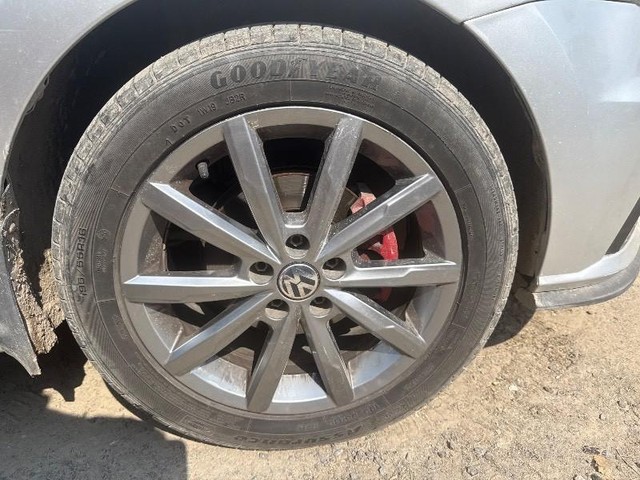 Volkswagen Polo 1.2 MPI Comfortline Second-hand 2017 Volkswagen Polo 1.2 MPI Comfortline for sale in Rohtak-3