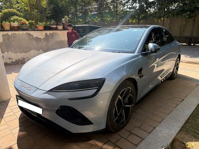 Second-hand 2024 BYD Seal Premium Range for sale in Gurgaon-2