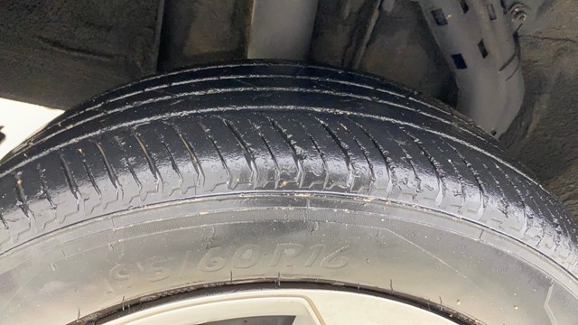 Second-hand 2021 Renault Kiger RXT AMT for sale in Ahmedabad-30