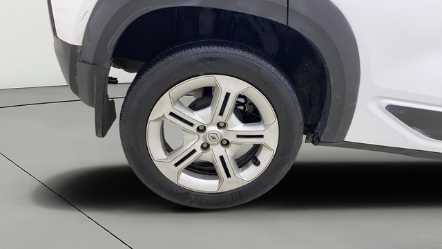 Second-hand 2021 Renault Kiger RXT AMT for sale in Ahmedabad-25