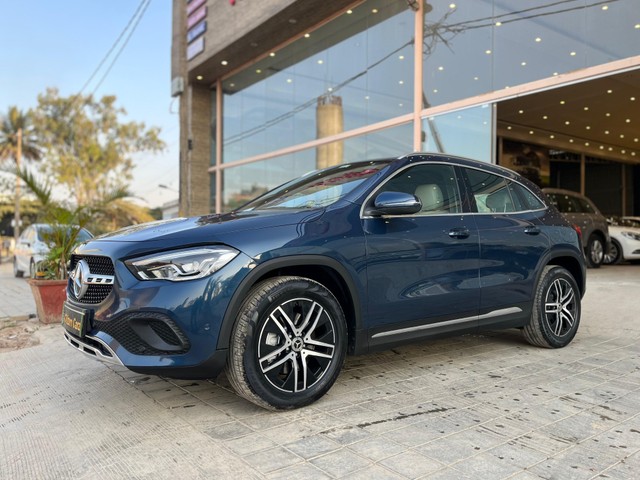 Second-hand 2023 Mercedes-Benz GLA 220d for sale in Bangalore-4