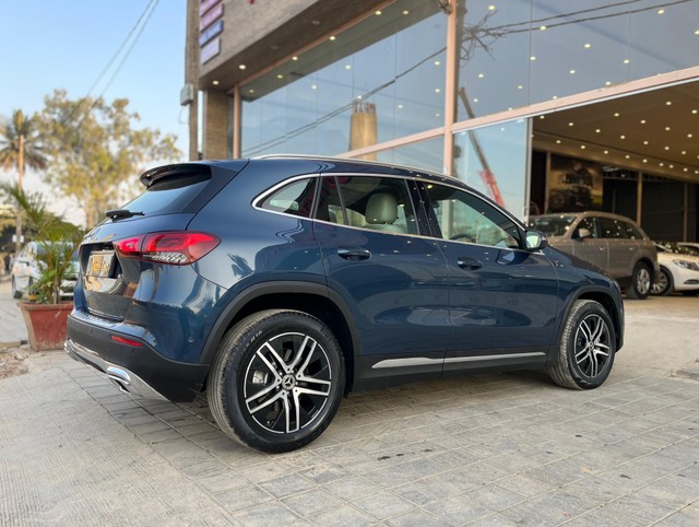 Second-hand 2023 Mercedes-Benz GLA 220d for sale in Bangalore-10