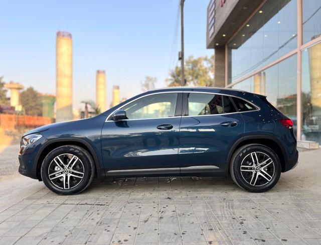 Second-hand 2023 Mercedes-Benz GLA 220d for sale in Bangalore-2