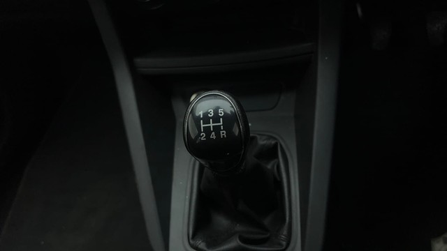 Second-hand 2016 Ford Figo Trend for sale in Noida-12