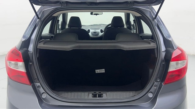 Second-hand 2016 Ford Figo Trend for sale in Noida-9