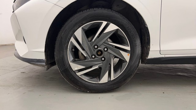 Second-hand 2020 Hyundai i20 Asta Turbo DCT for sale in Chandigarh-20