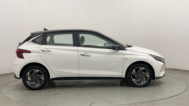 Second-hand 2020 Hyundai i20 Asta Turbo DCT for sale in Chandigarh-2