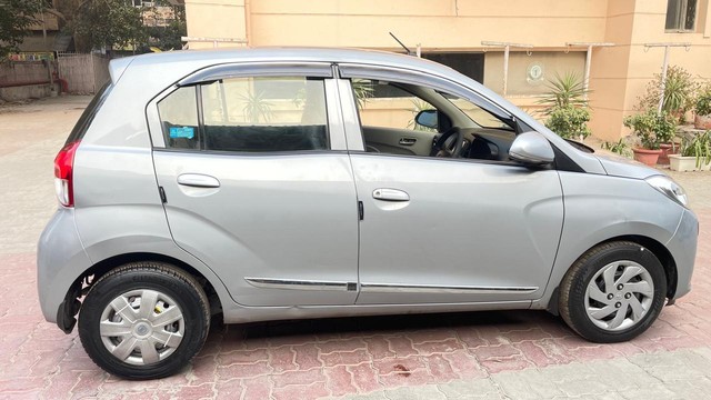 Second-hand 2019 Hyundai Santro Sportz CNG BSIV for sale in New Delhi-1