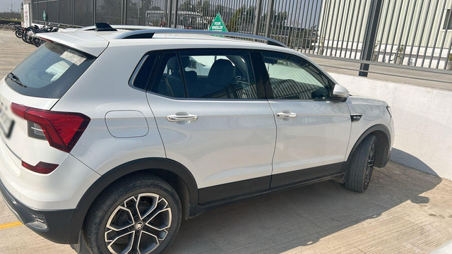 Second-hand 2023 Skoda Kushaq 1.0 TSI Style BSVI for sale in Chandigarh-3