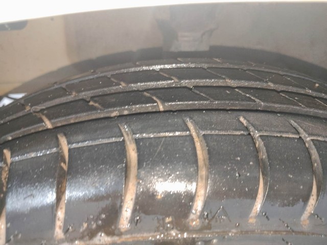 Second-hand 2015 Hyundai EON Era for sale in Kochi-23