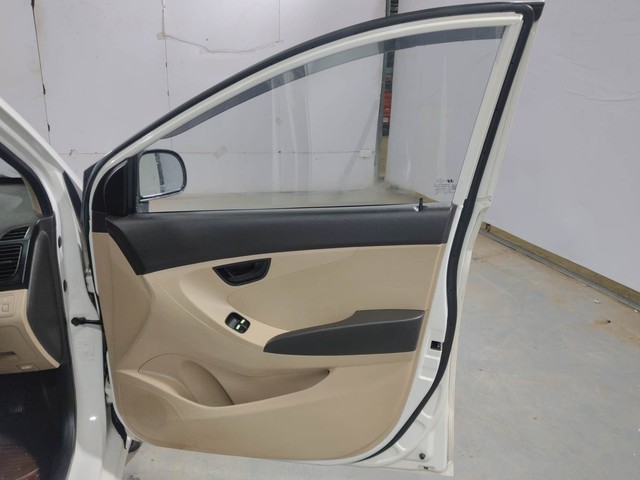 Second-hand 2015 Hyundai EON Era for sale in Kochi-16