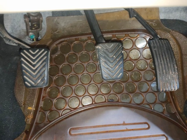 Second-hand 2015 Hyundai EON Era for sale in Kochi-14