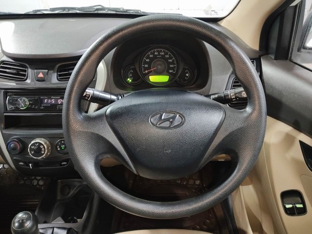 Second-hand 2015 Hyundai EON Era for sale in Kochi-32