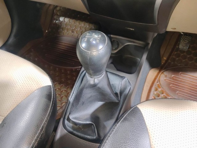 Second-hand 2015 Hyundai EON Era for sale in Kochi-12